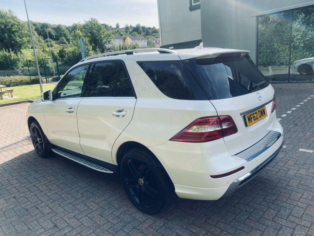 MERCEDES-BENZ M CLASS