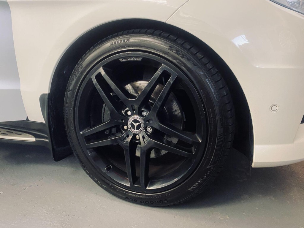 MERCEDES-BENZ M CLASS