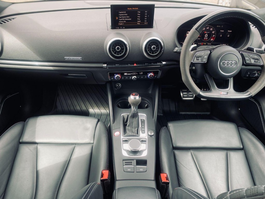 AUDI RS3