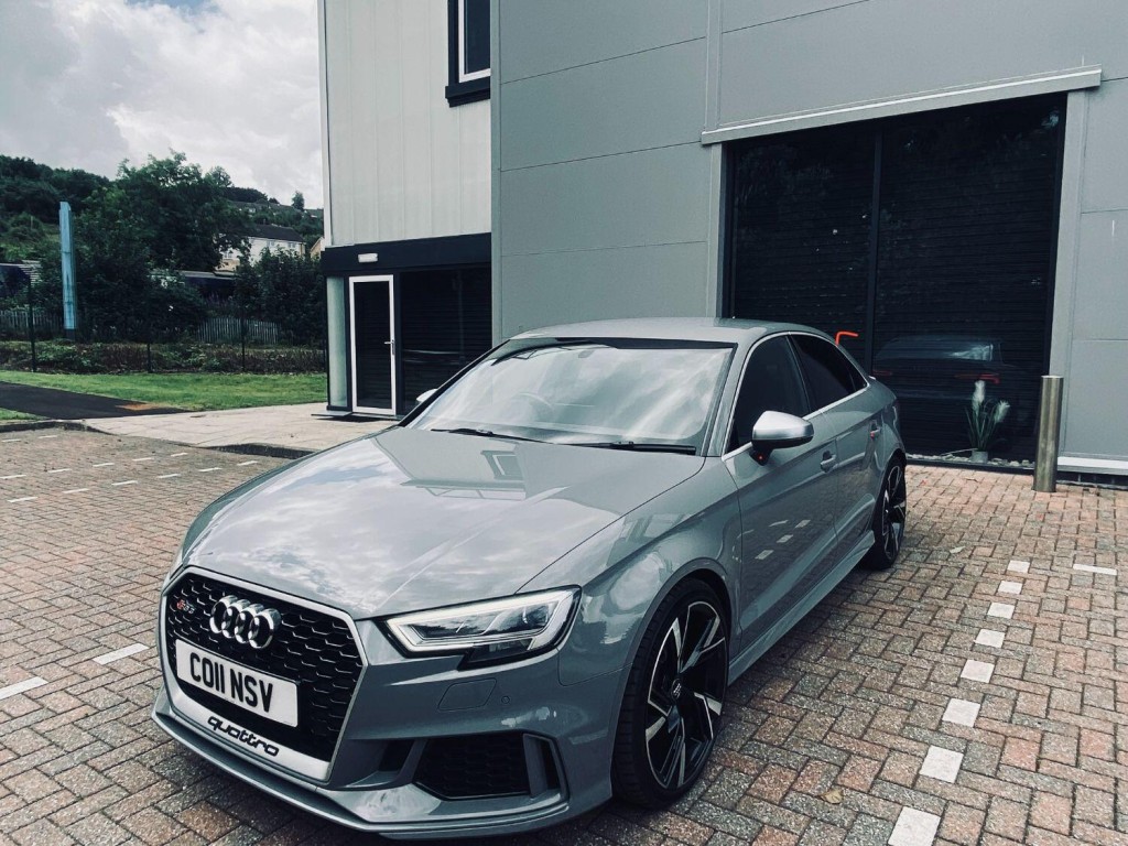 AUDI RS3