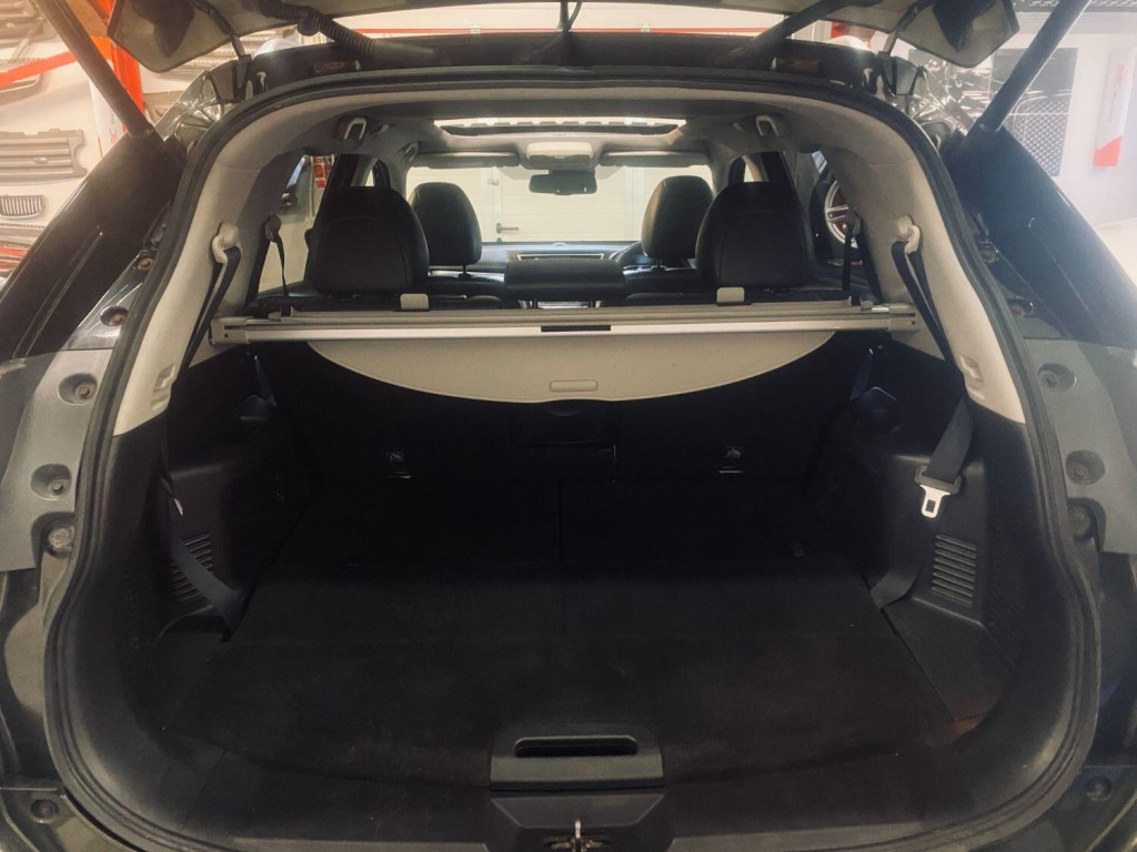 NISSAN X-TRAIL