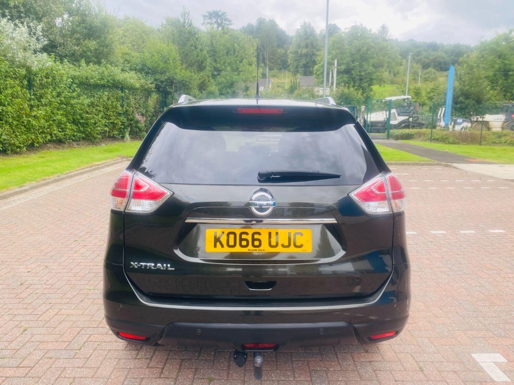 NISSAN X-TRAIL
