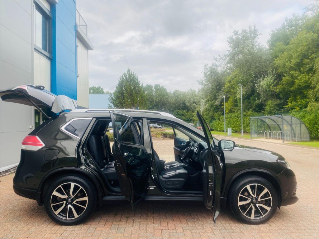 NISSAN X-TRAIL