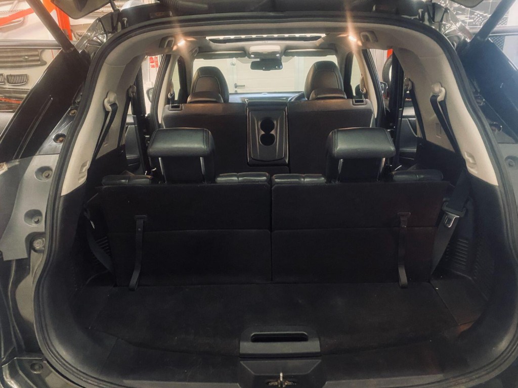 NISSAN X-TRAIL