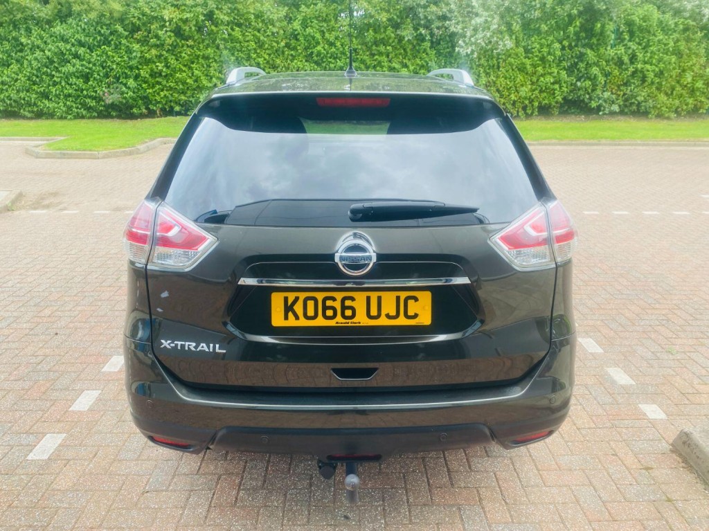 NISSAN X-TRAIL