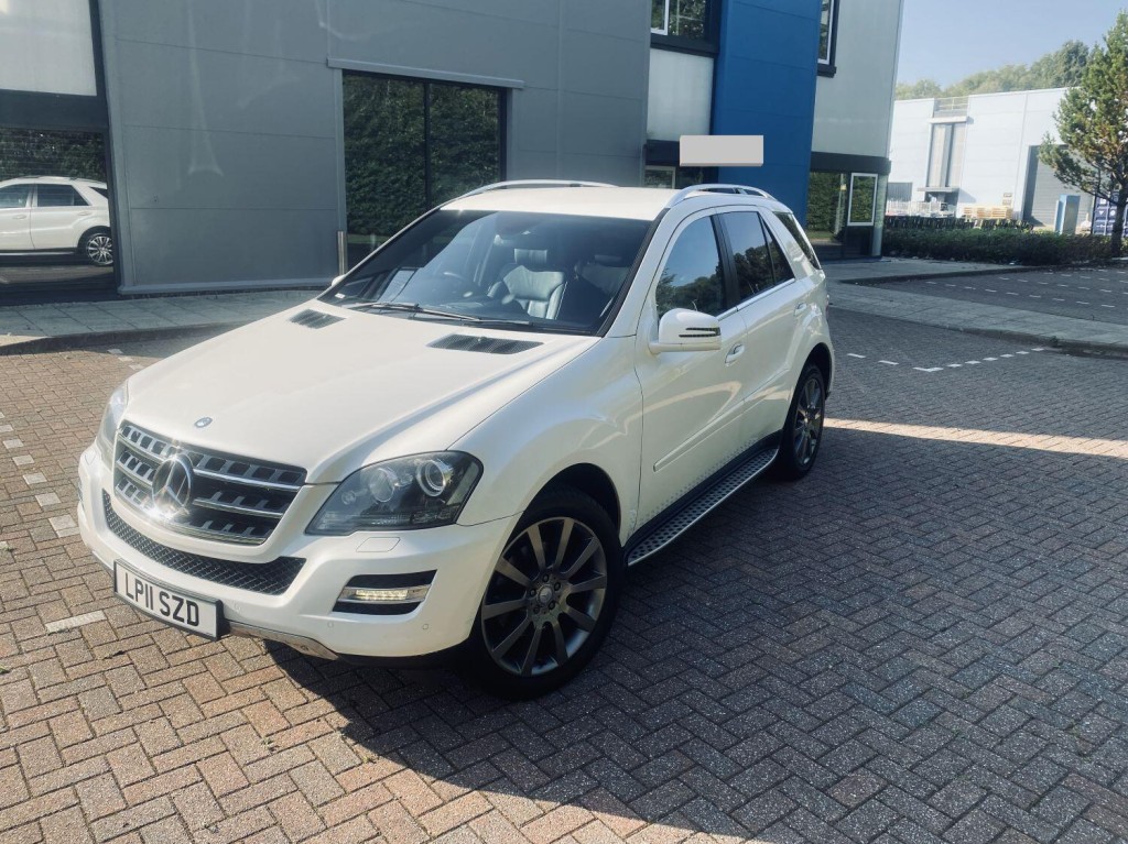 MERCEDES-BENZ M CLASS