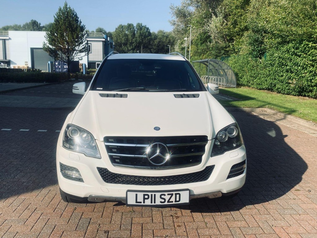 MERCEDES-BENZ M CLASS