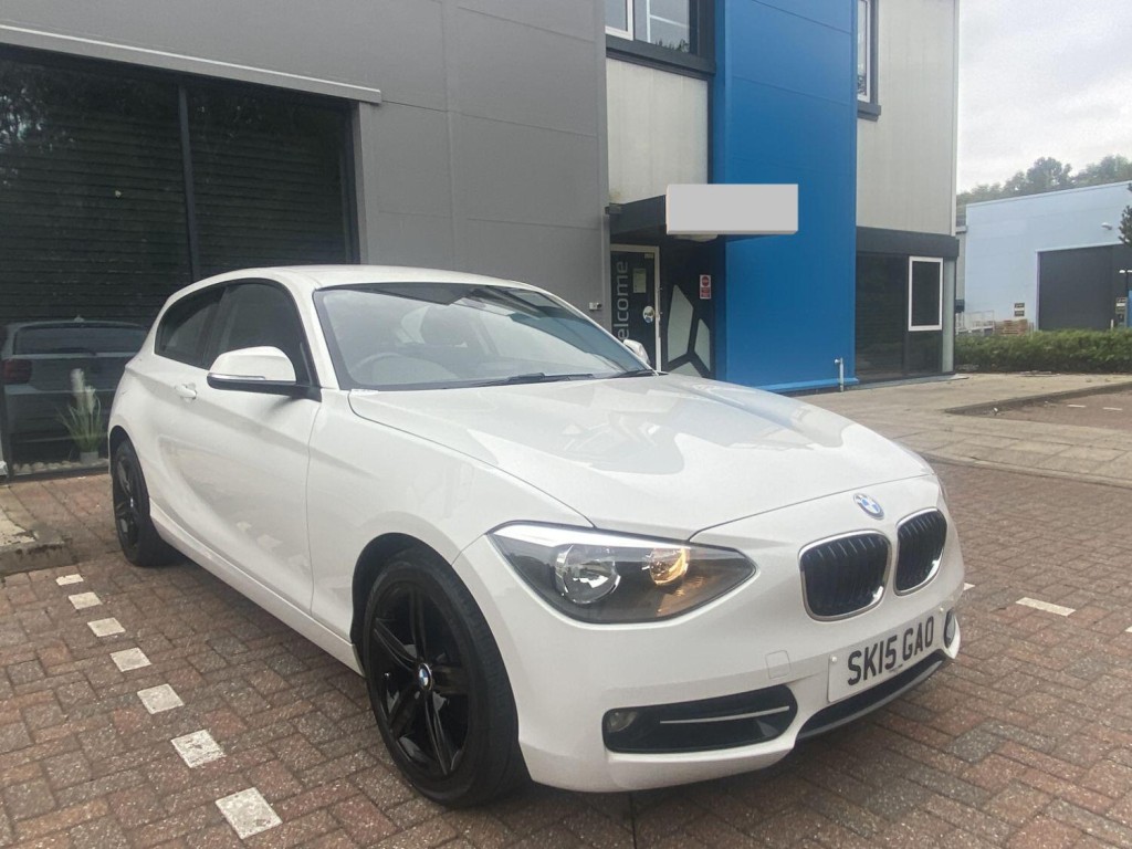 View BMW 1 SERIES 1.6 116i Sport 3-door
