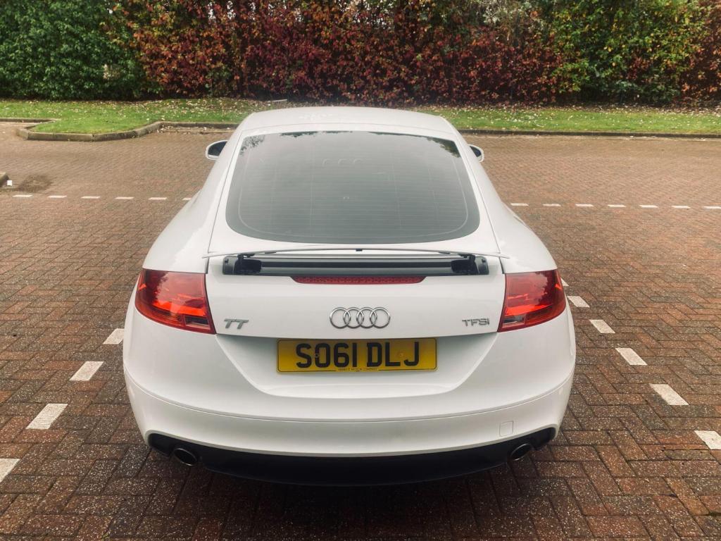AUDI TT