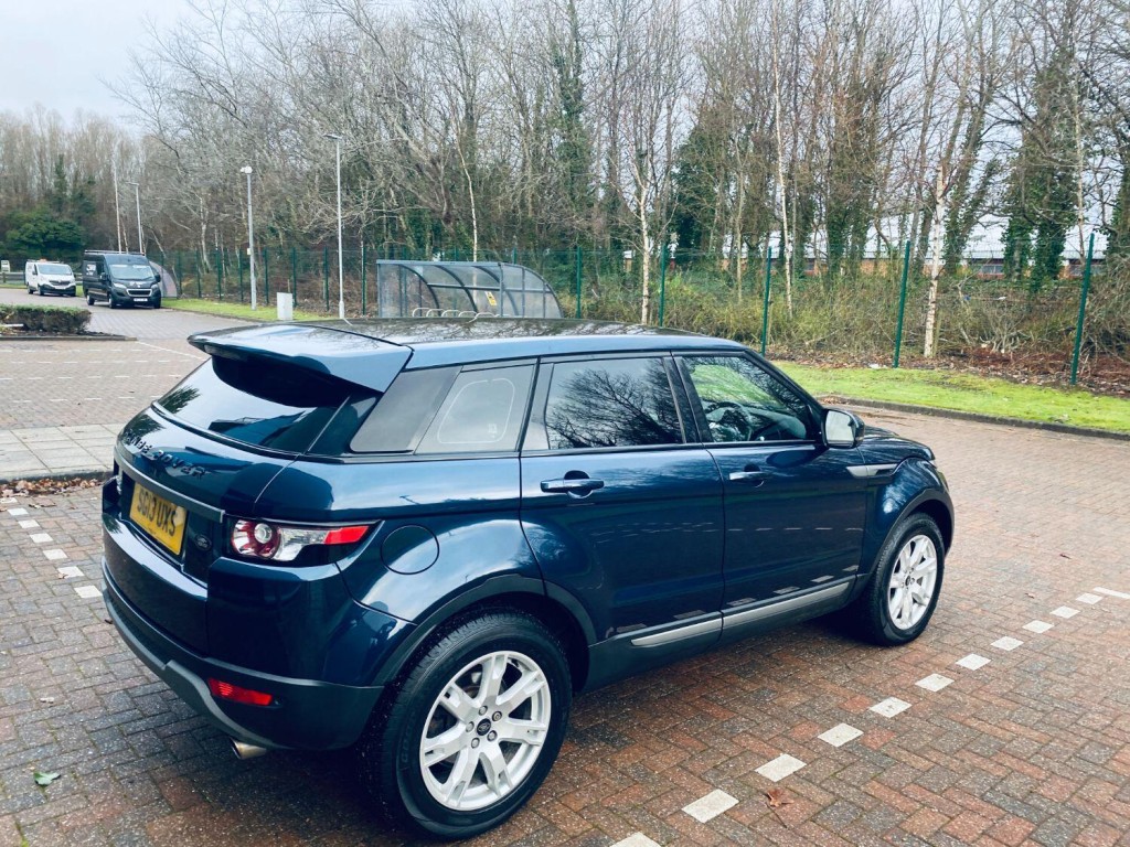 LAND ROVER RANGE ROVER EVOQUE