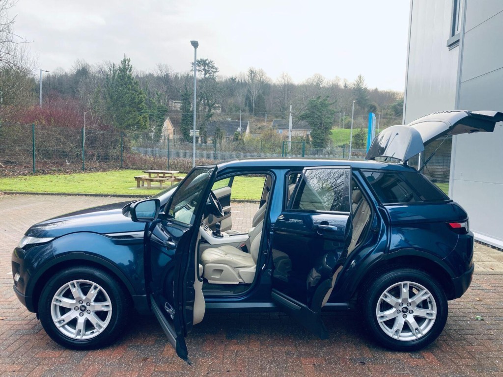 LAND ROVER RANGE ROVER EVOQUE