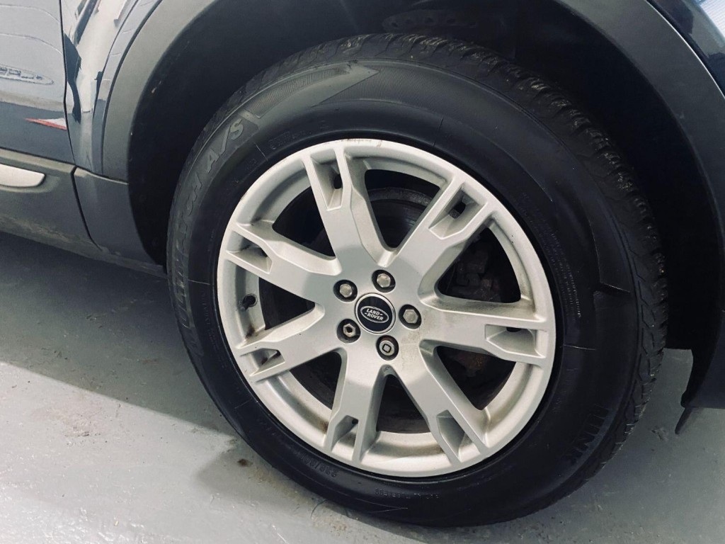 LAND ROVER RANGE ROVER EVOQUE