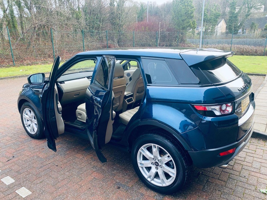 LAND ROVER RANGE ROVER EVOQUE