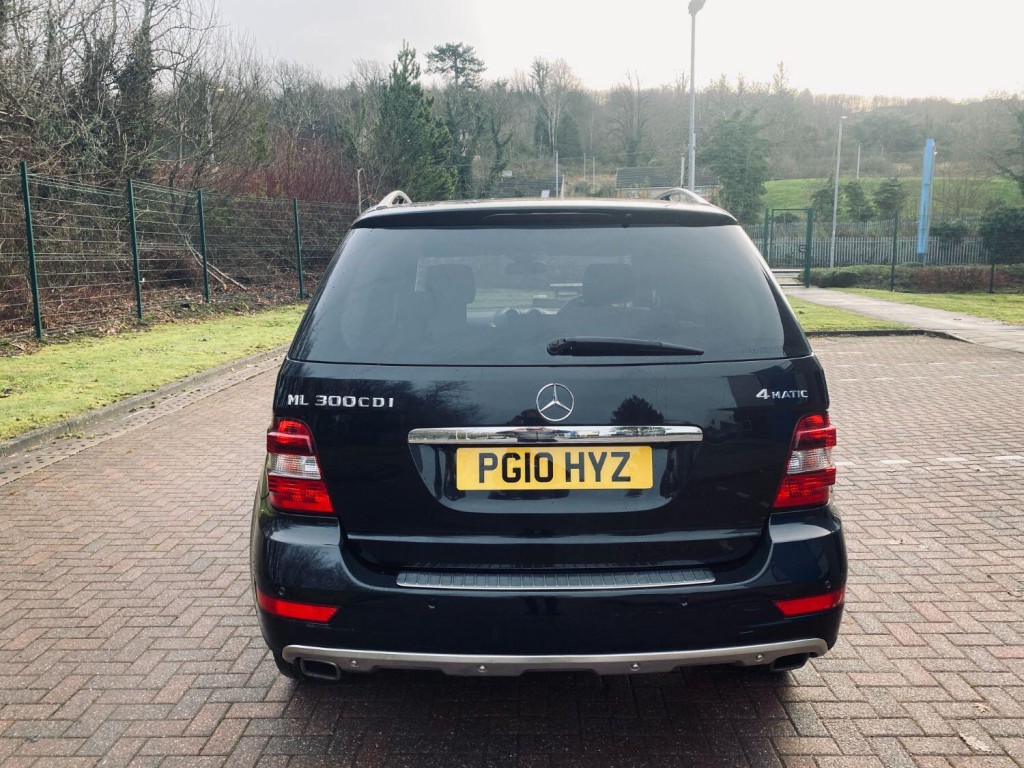 MERCEDES-BENZ M CLASS