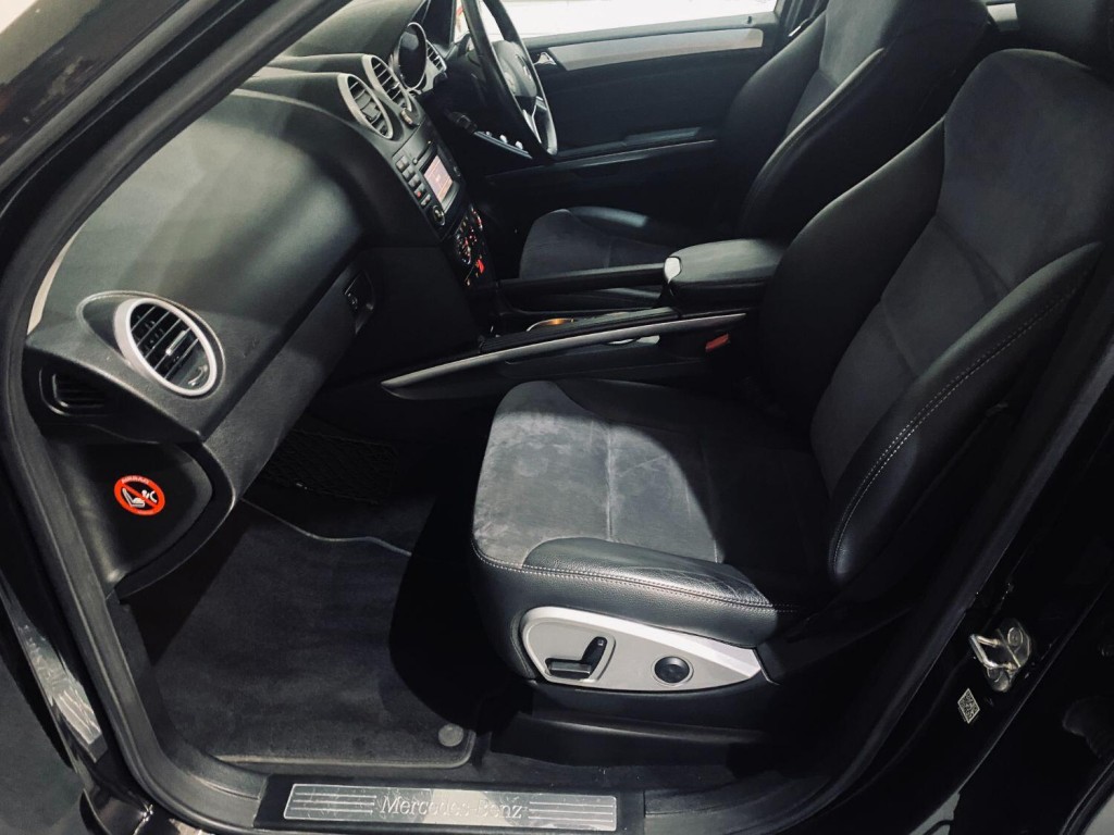 MERCEDES-BENZ M CLASS