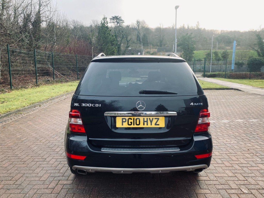 MERCEDES-BENZ M CLASS