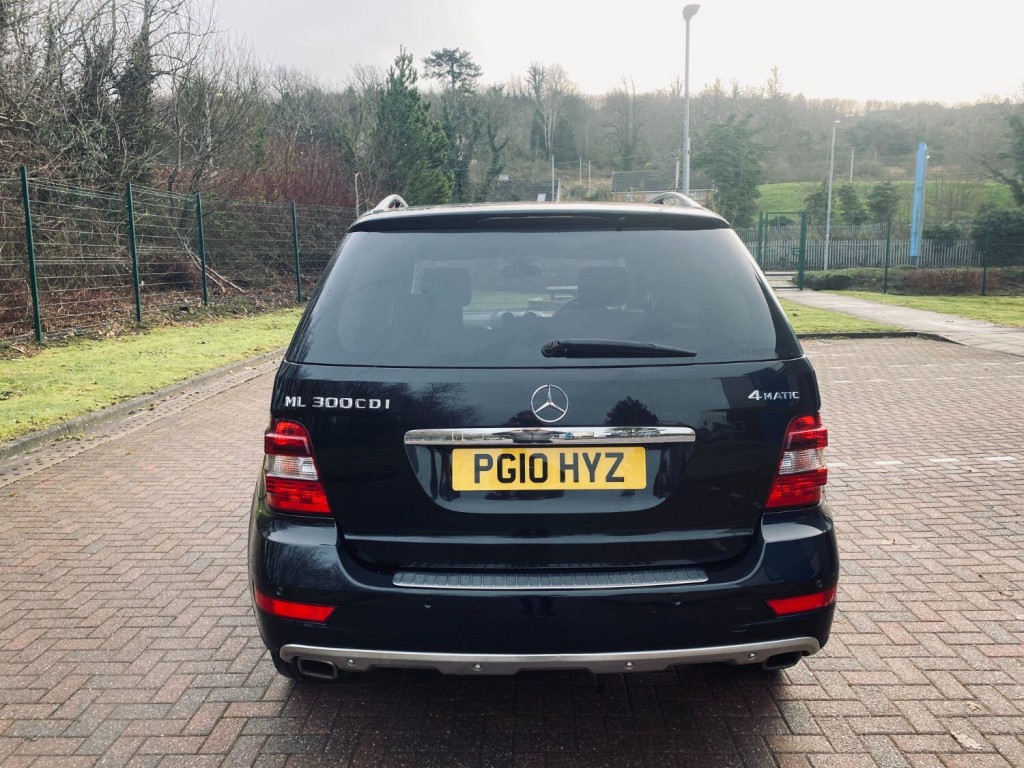 MERCEDES-BENZ M CLASS