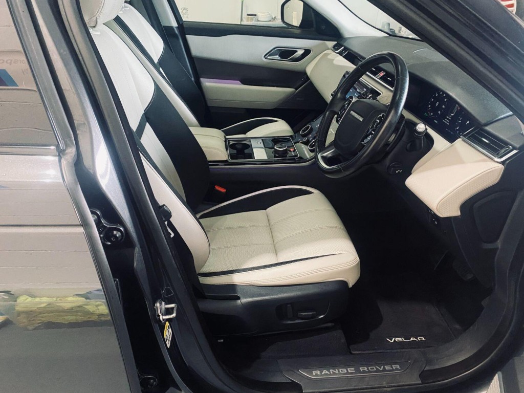 LAND ROVER RANGE ROVER VELAR