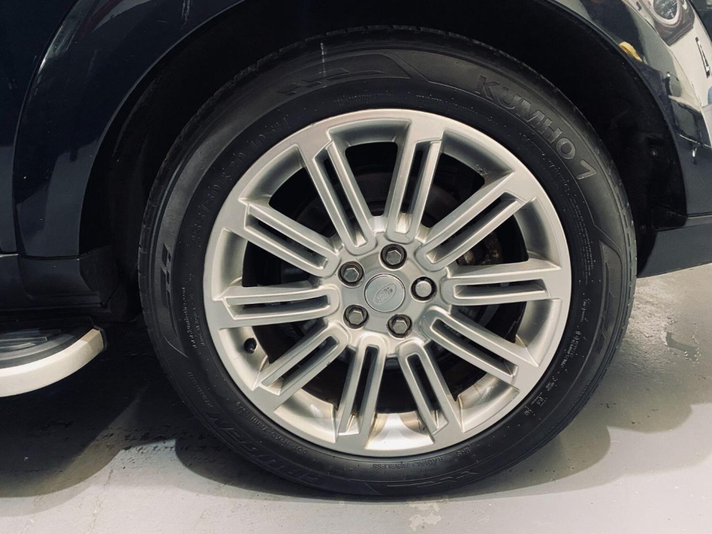 LAND ROVER DISCOVERY 4
