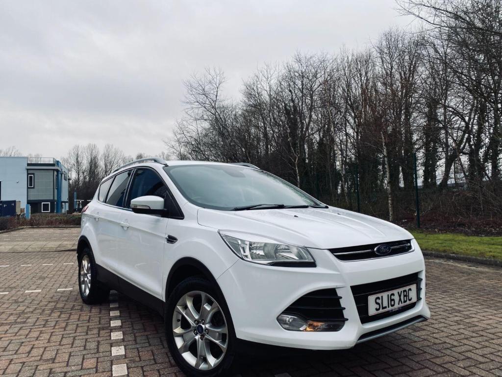 FORD KUGA