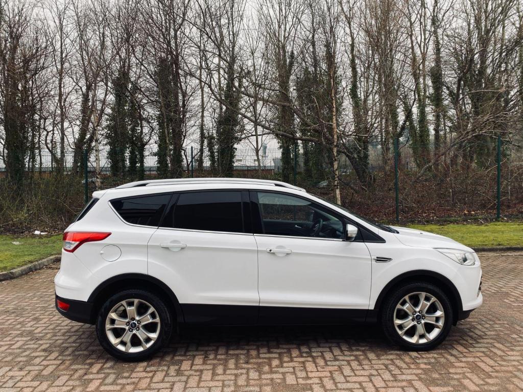 FORD KUGA