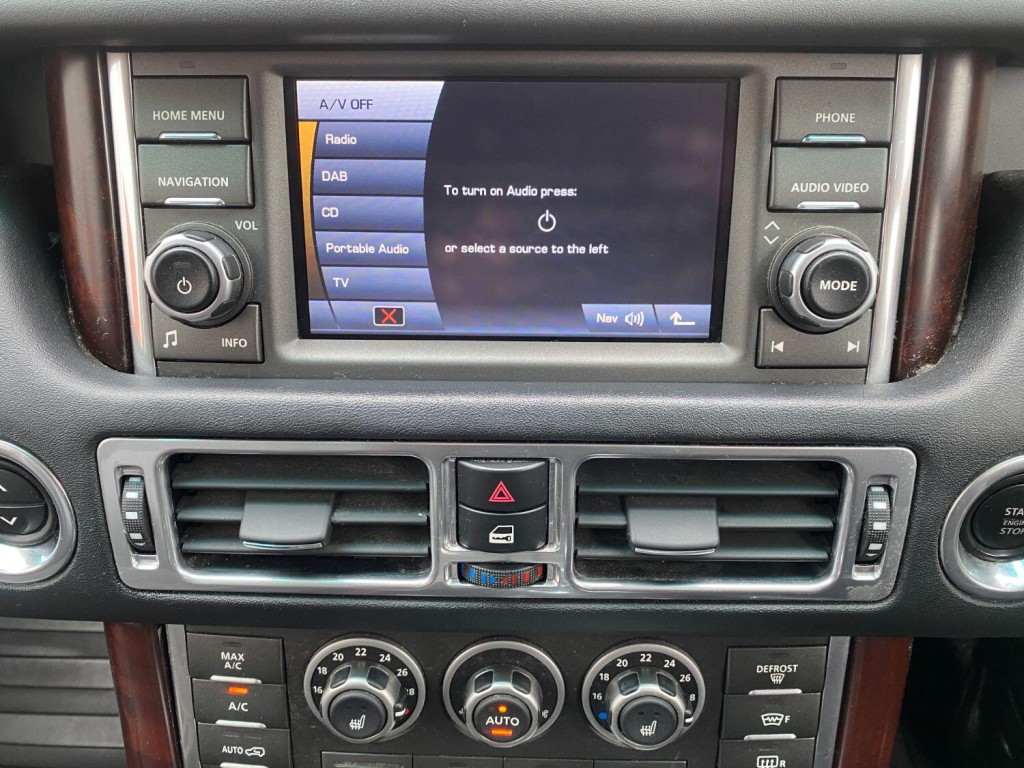 LAND ROVER RANGE ROVER