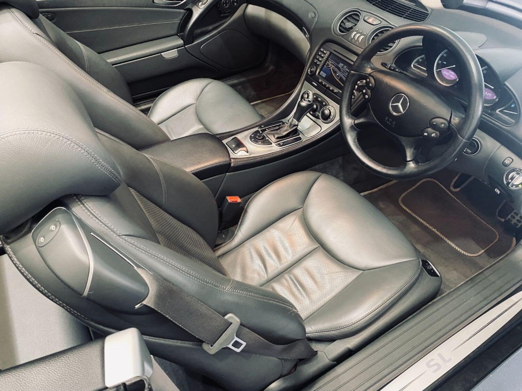 MERCEDES-BENZ SL