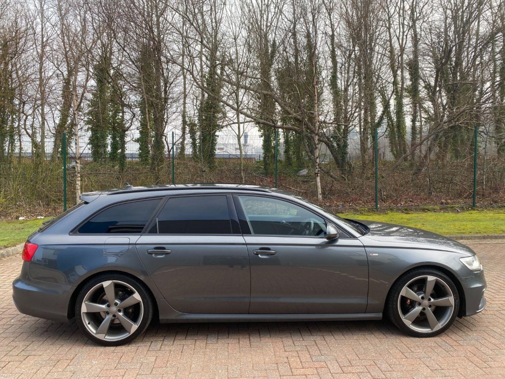 AUDI A6 AVANT