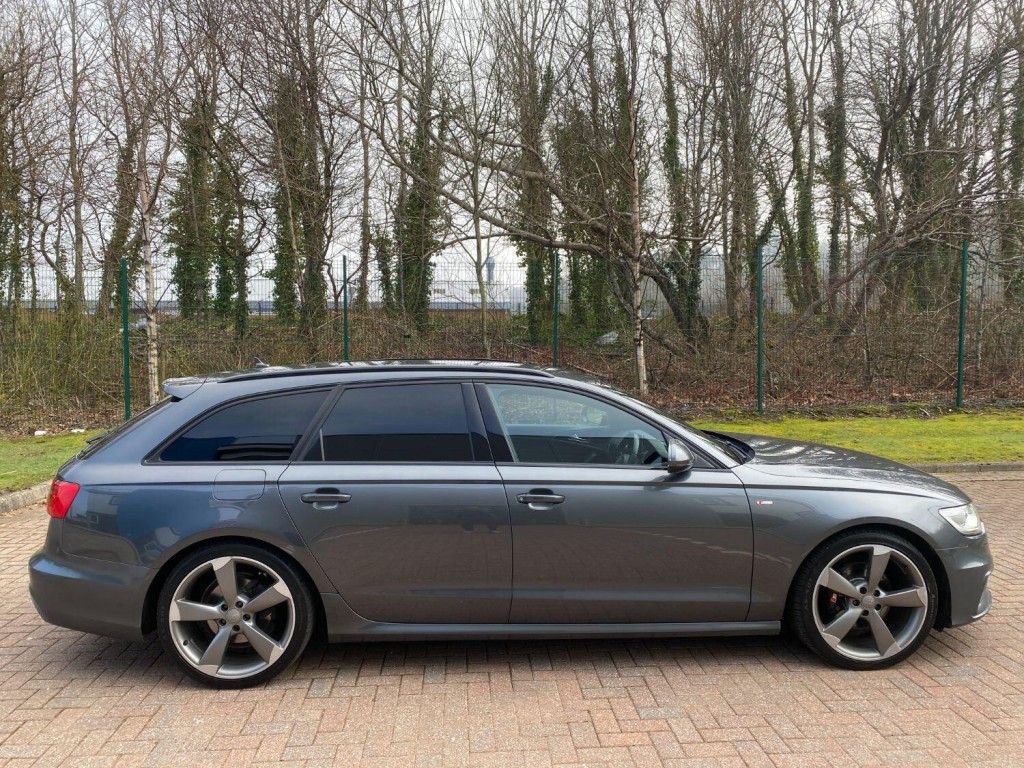 AUDI A6 AVANT