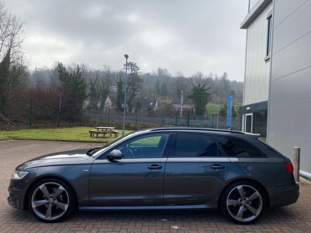 AUDI A6 AVANT