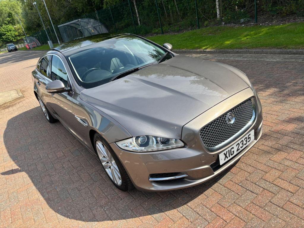 JAGUAR XJ