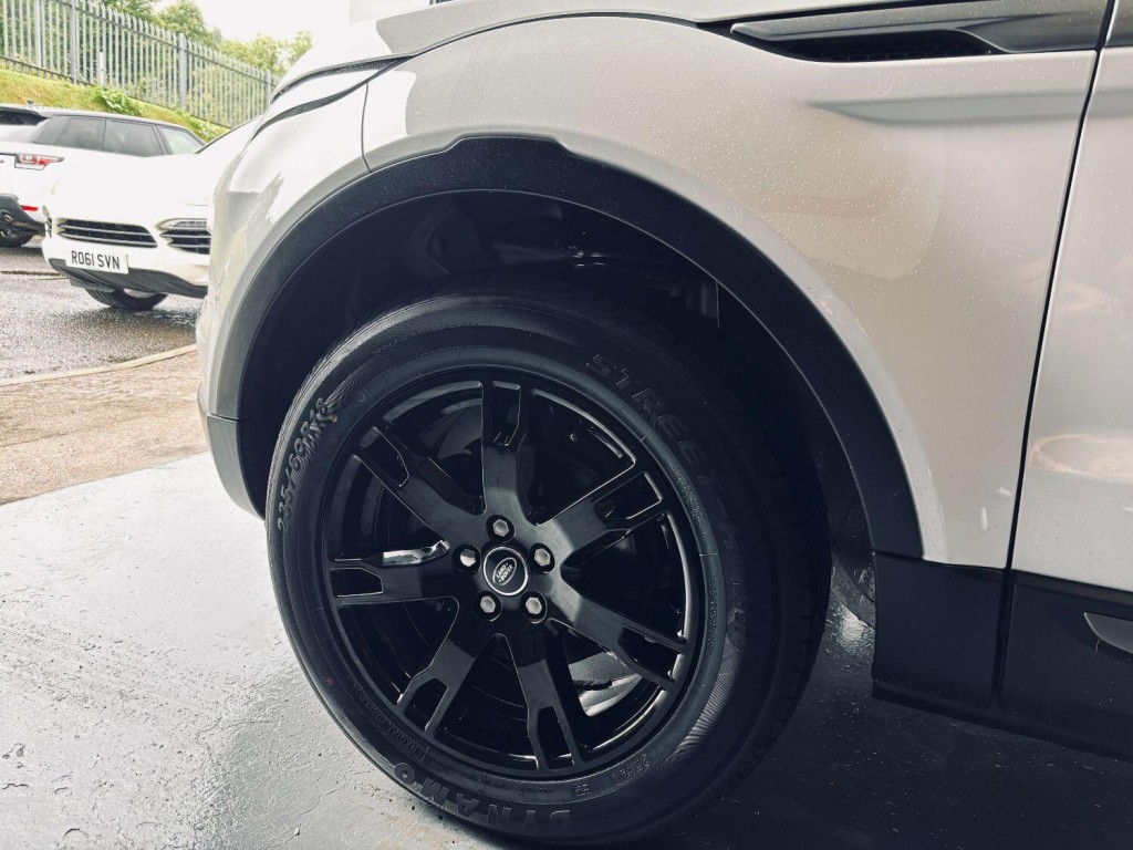 LAND ROVER RANGE ROVER EVOQUE