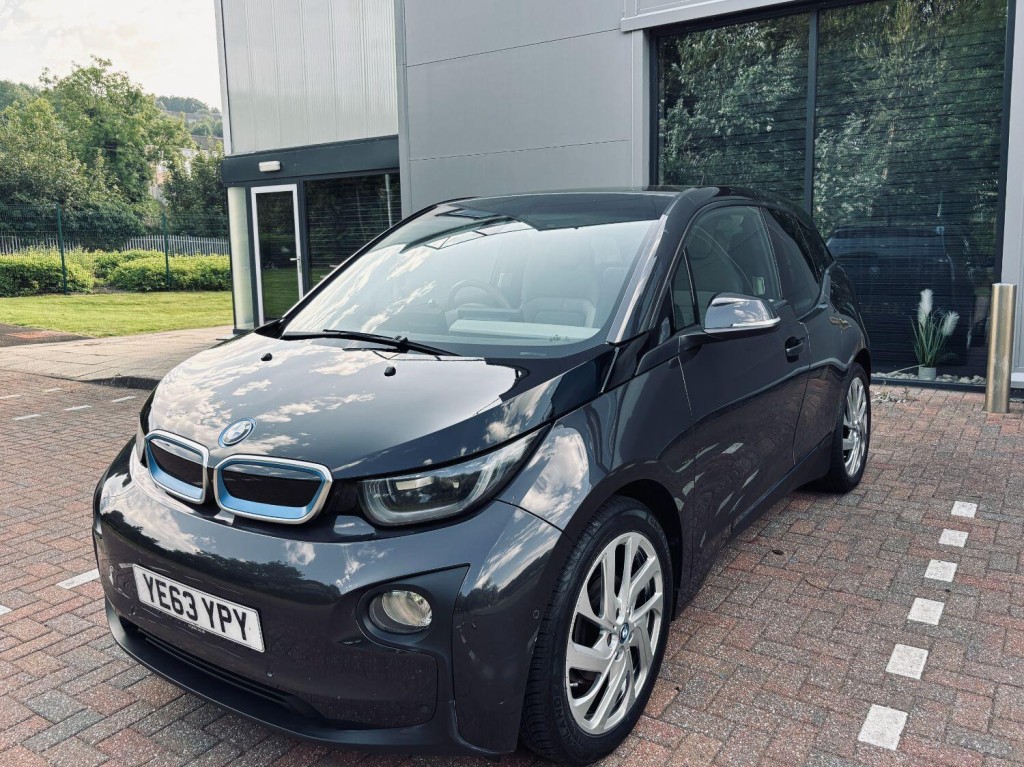 BMW I3