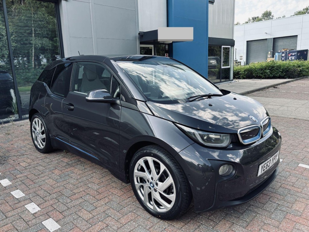 BMW I3