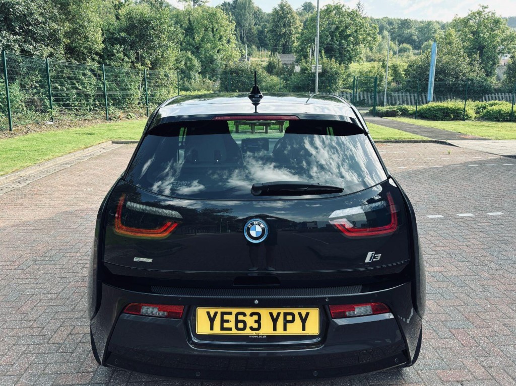 BMW I3