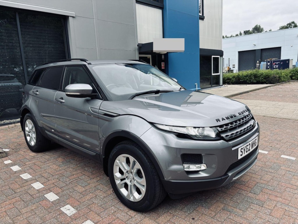 View LAND ROVER RANGE ROVER EVOQUE 2.2 SD4 Pure