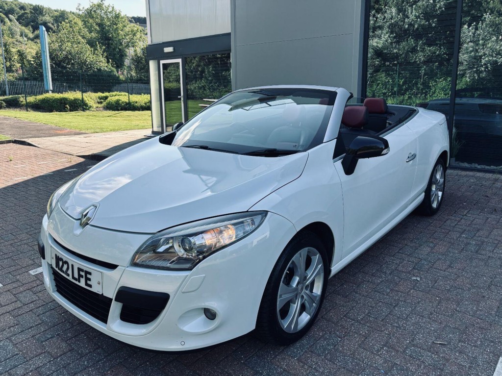View RENAULT MEGANE 1.9 dCi Dynamique TomTom