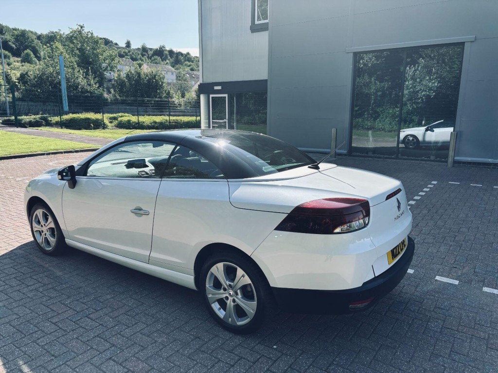 RENAULT MEGANE