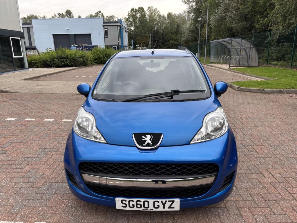 PEUGEOT 107