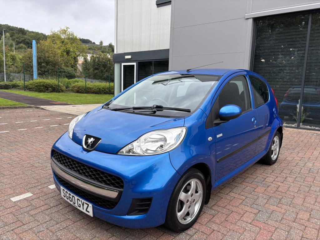 PEUGEOT 107