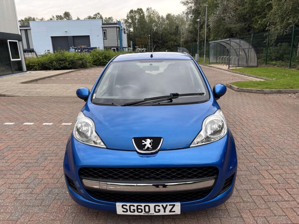 PEUGEOT 107