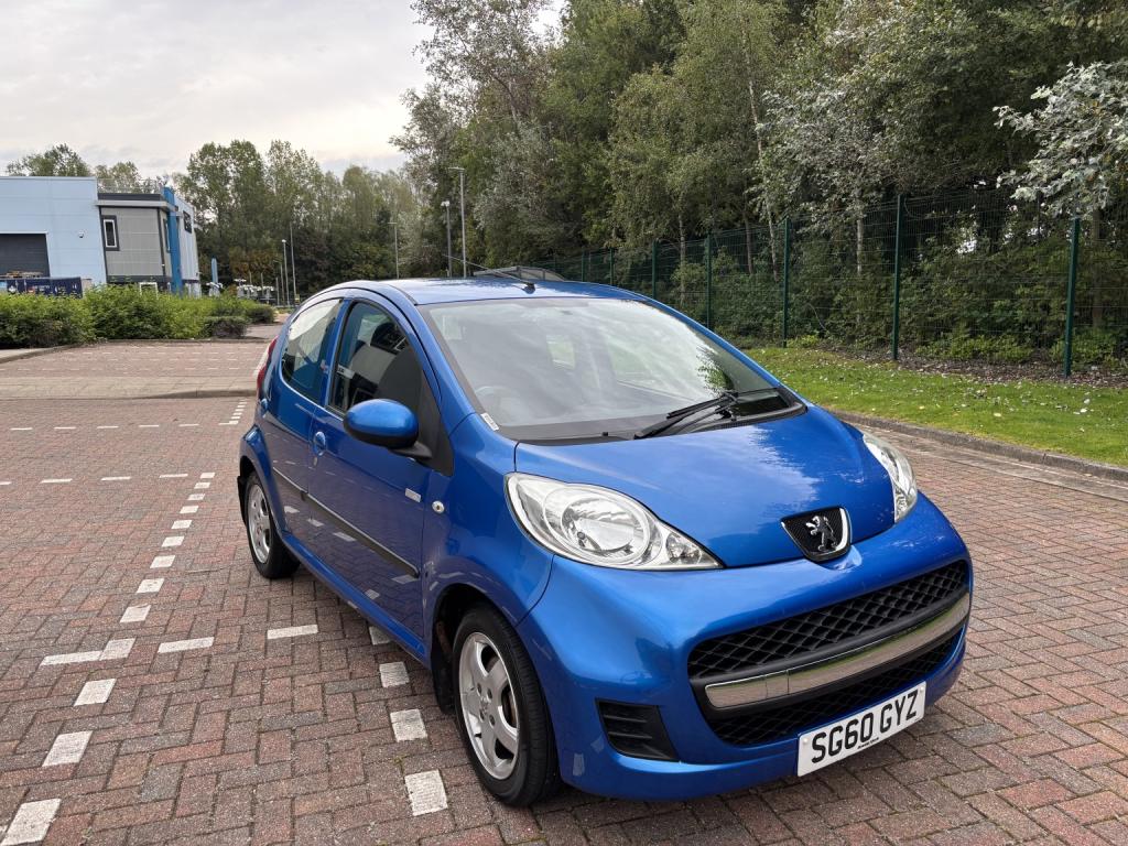 PEUGEOT 107