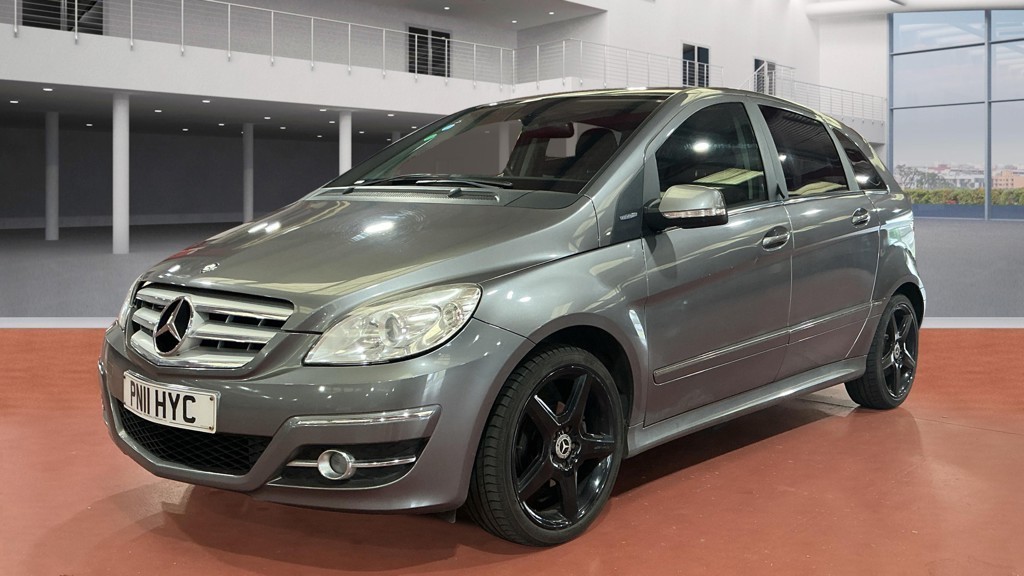 View MERCEDES-BENZ B CLASS 1.5 B160 BlueEfficiency Sport