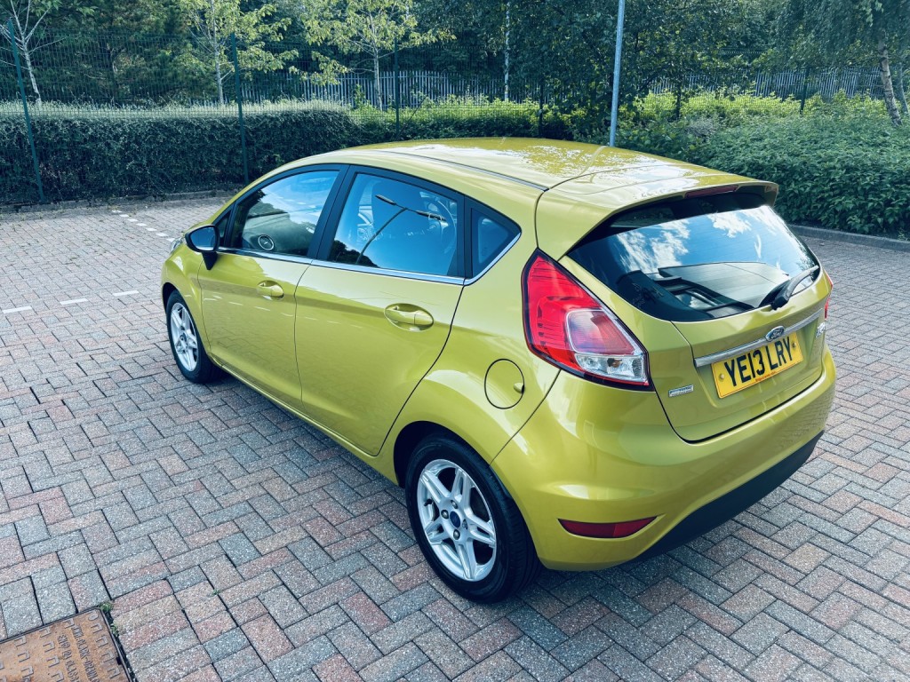 FORD FIESTA