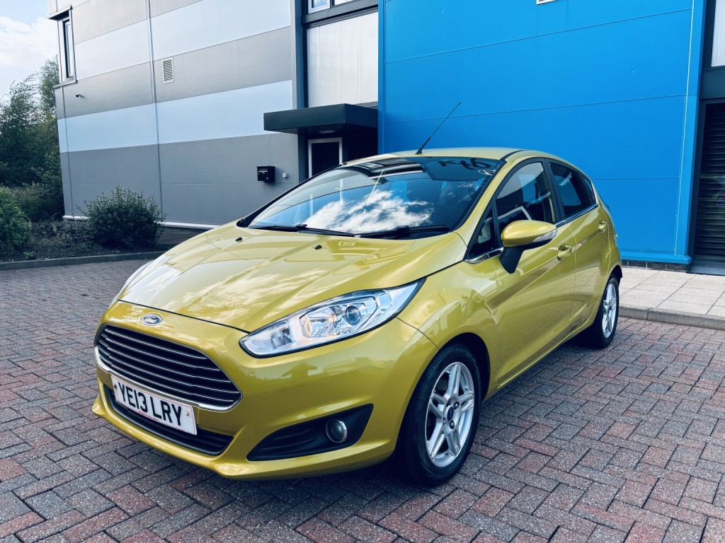 FORD FIESTA