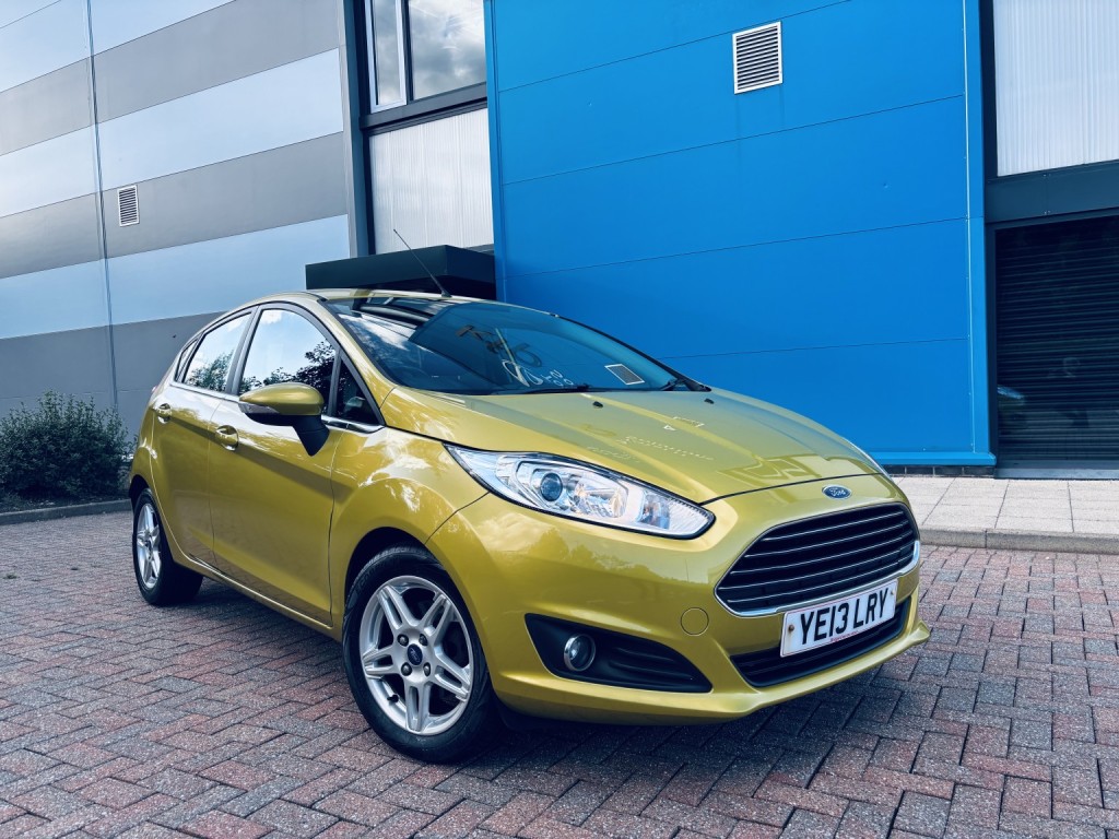 FORD FIESTA