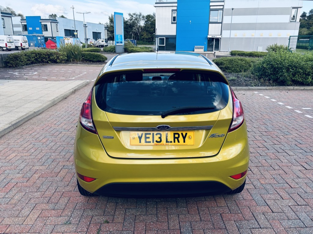 FORD FIESTA