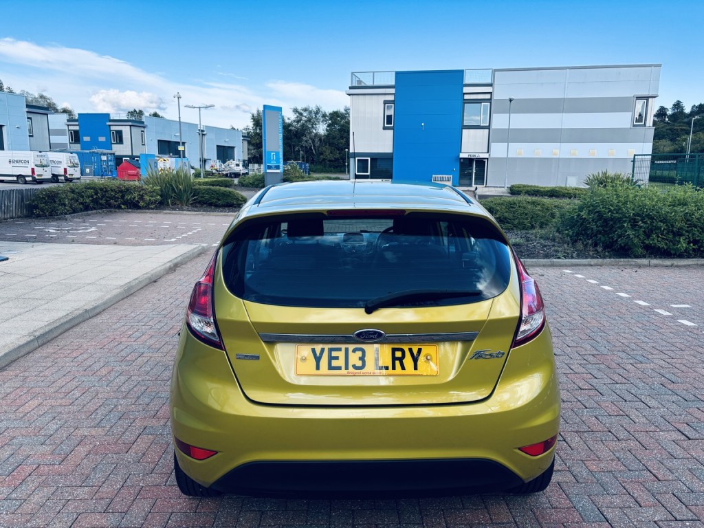 FORD FIESTA