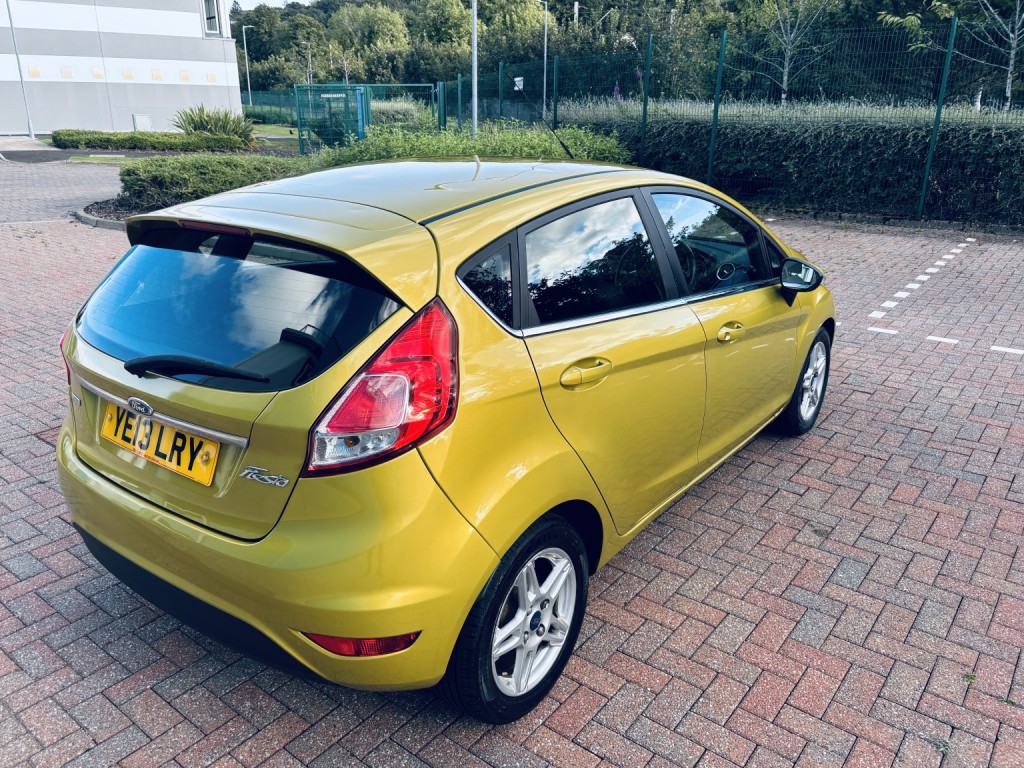 FORD FIESTA