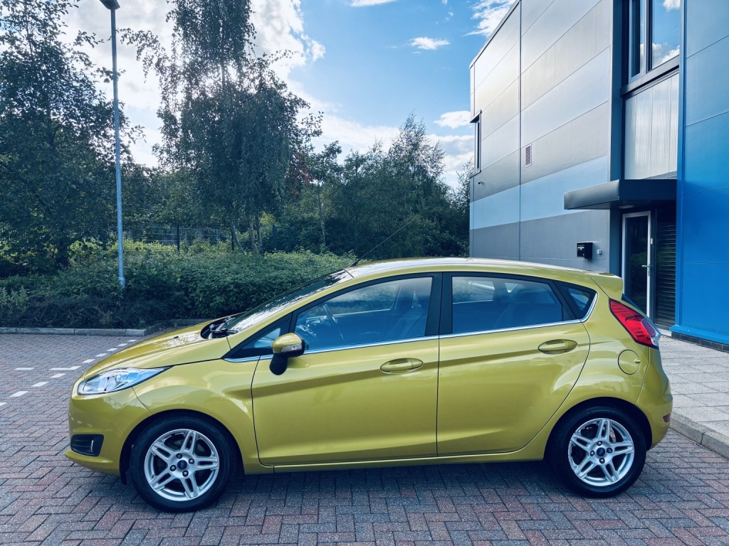 FORD FIESTA